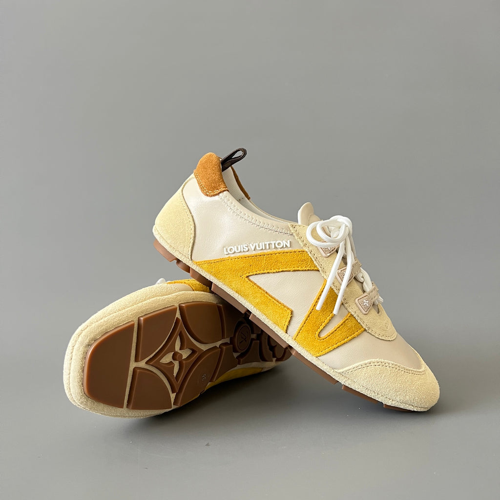 Louis Vuitton Women's Brown Cowhide Leather Shoes