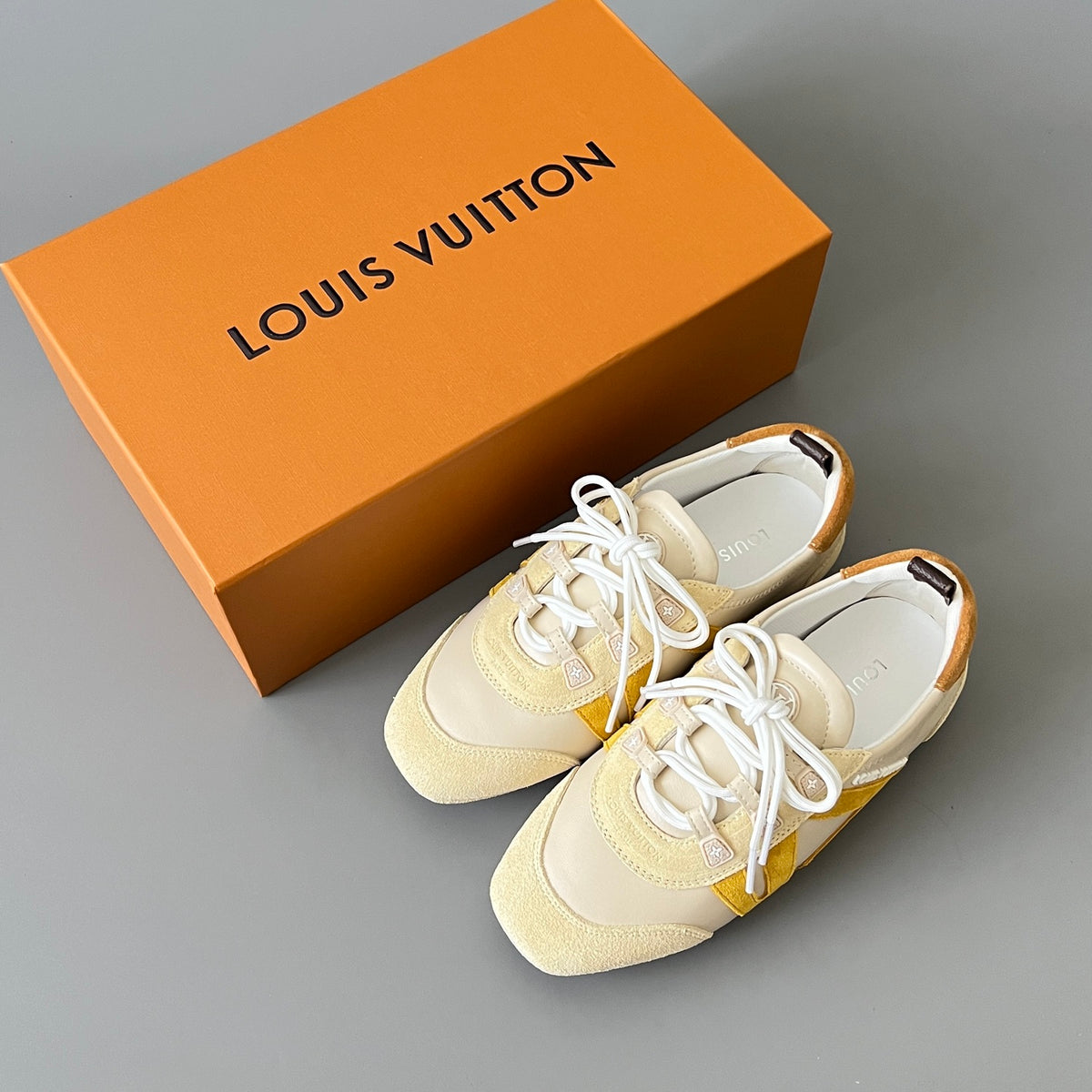 Louis Vuitton Women's Brown Cowhide Leather Shoes