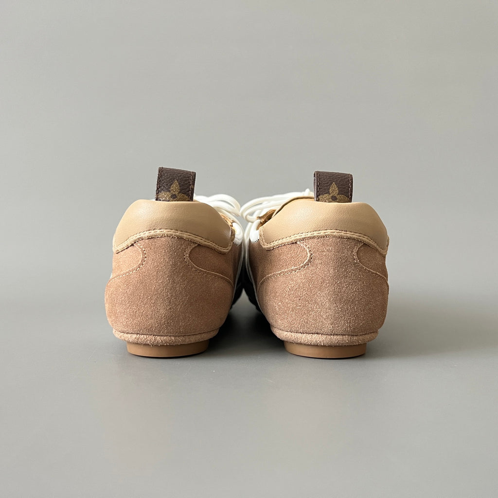 Louis Vuitton Women's Brown Cowhide Leather Shoes