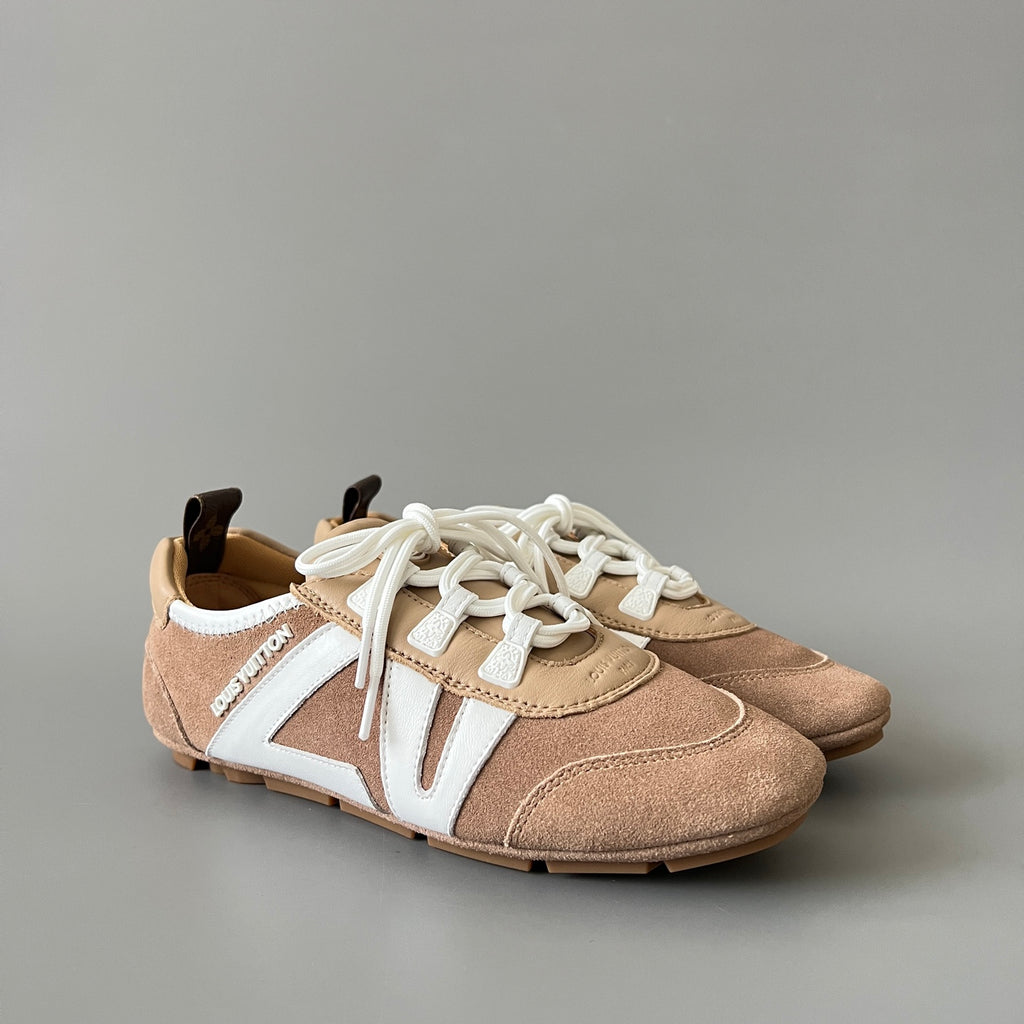 Louis Vuitton Women's Brown Cowhide Leather Shoes