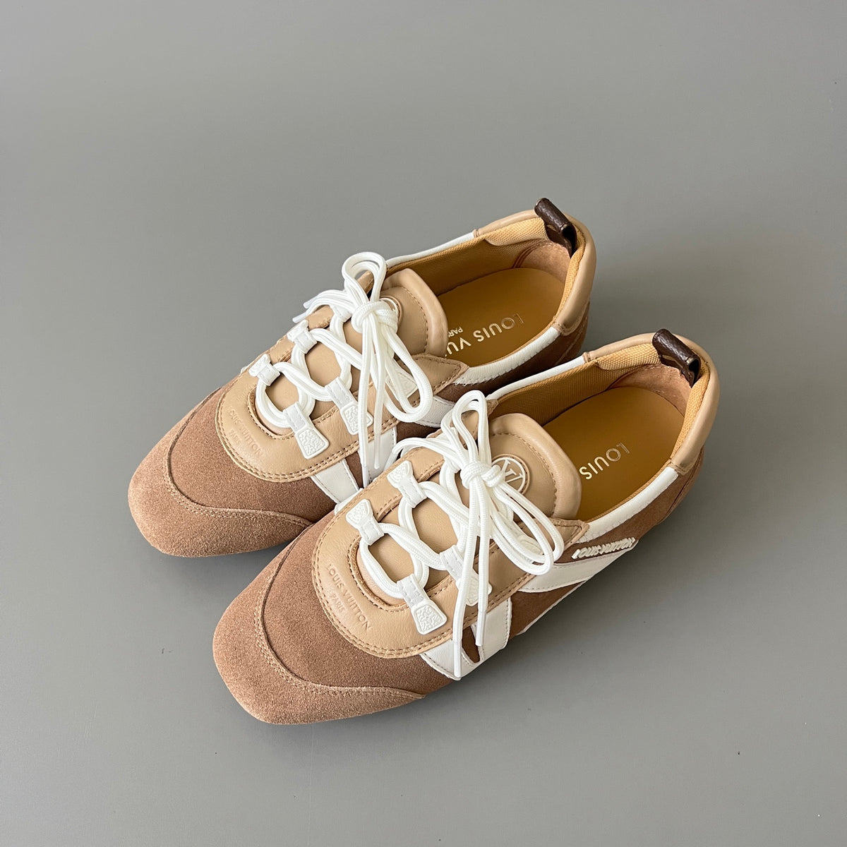 Louis Vuitton Women's Brown Cowhide Leather Shoes